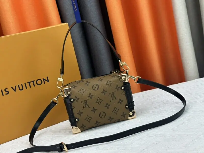 louis vuitton aaa qualite mini sac a main pour femme s_12111433